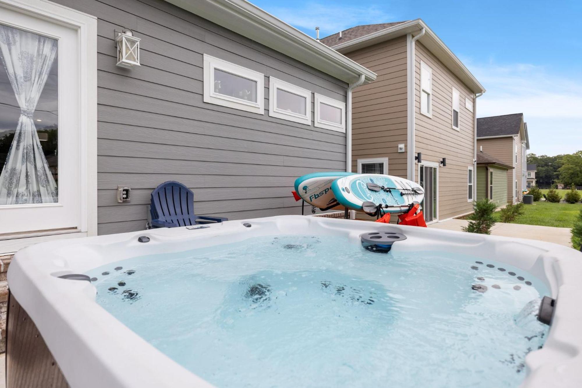 Cozy Lake Cottage W/ Kayaks, Sups, Pool & Firepit Winchester Экстерьер фото