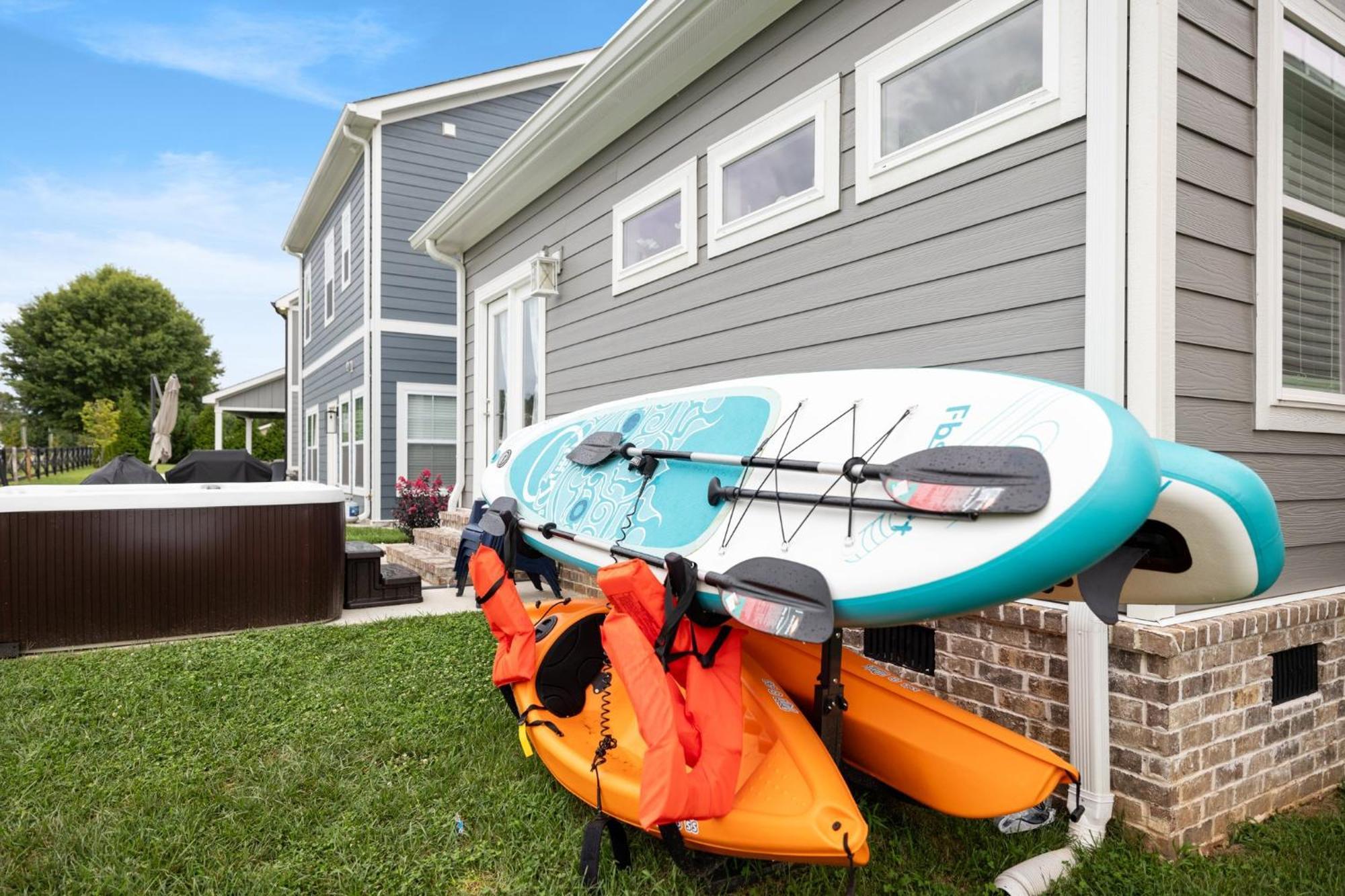 Cozy Lake Cottage W/ Kayaks, Sups, Pool & Firepit Winchester Экстерьер фото